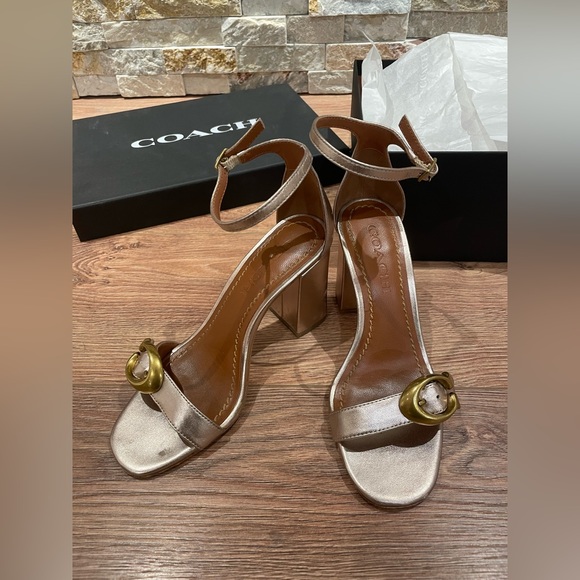 Coach Retail Maya Sandals Size US6 - Picture 1 of 11